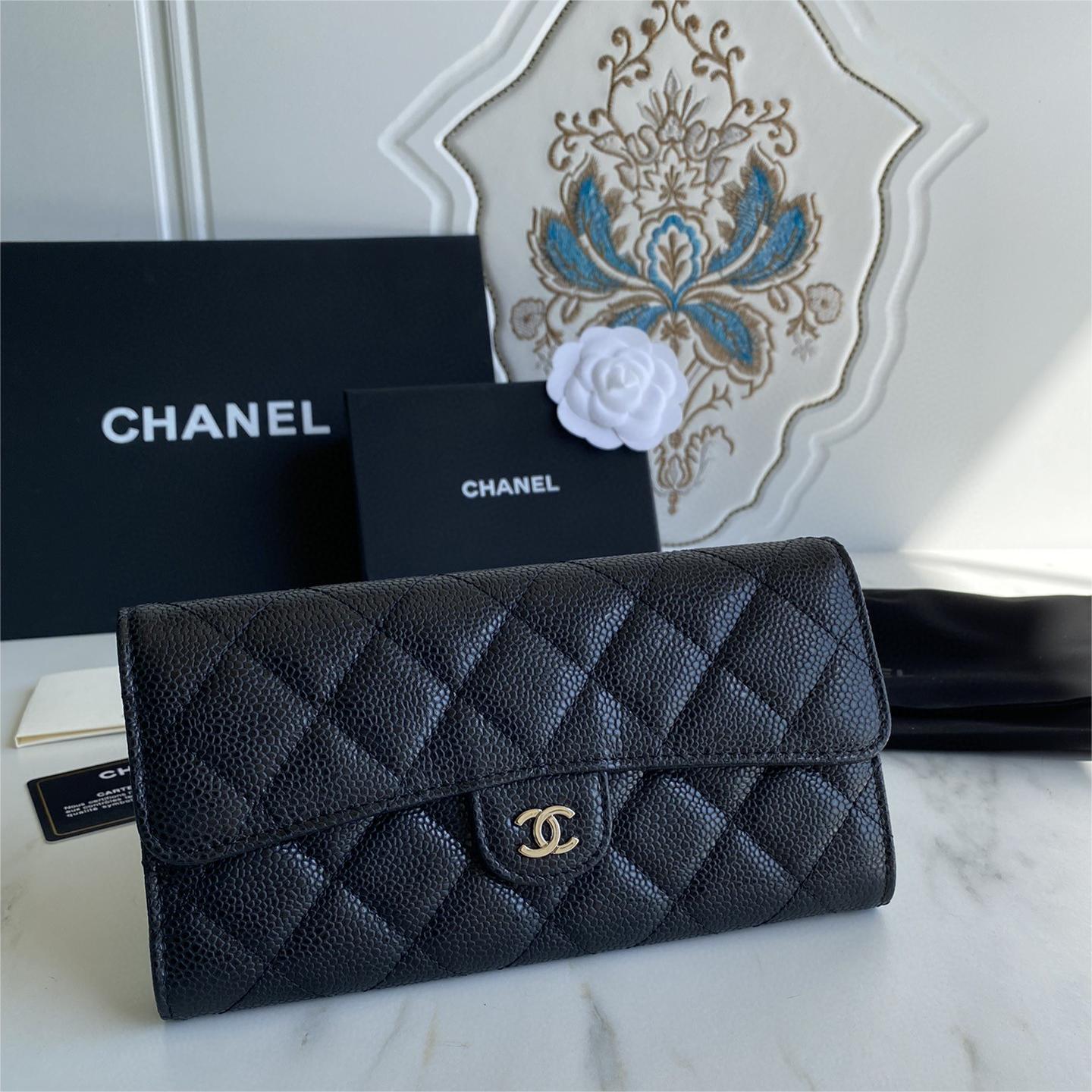 Chanel-Lychee patterned CF long wallet