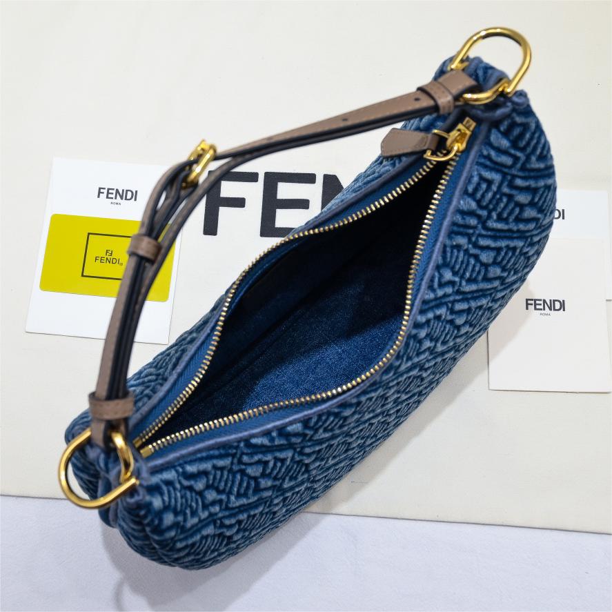 Fendi-Praphy Underarm Bag