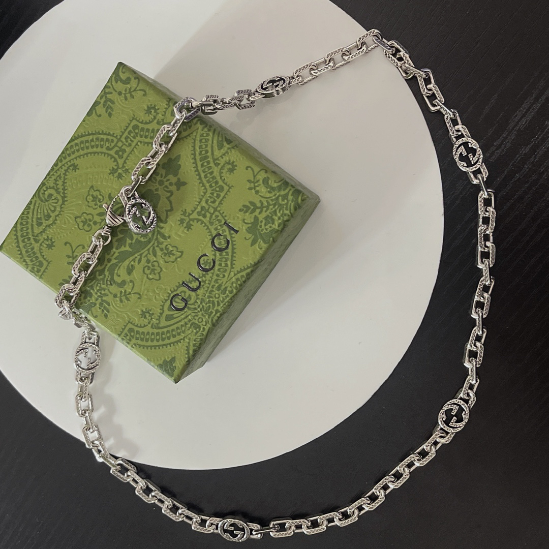 GUCCI-Couple Necklace