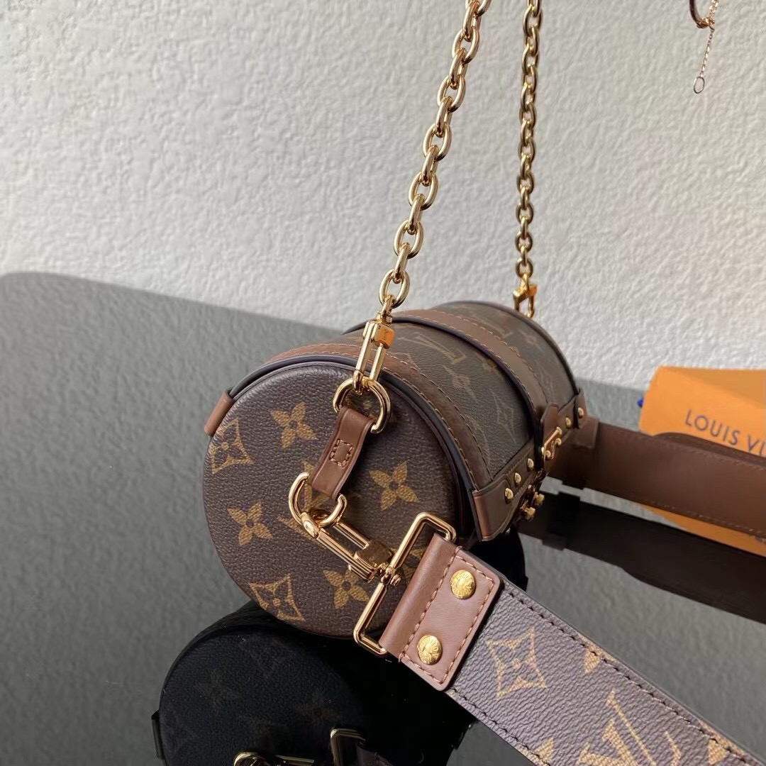 LV-papillon trunk