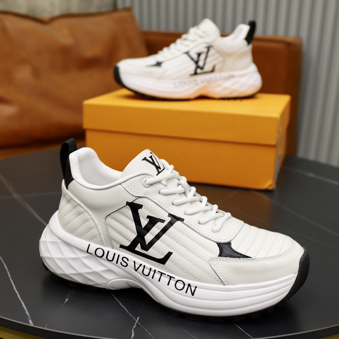 LV-Lightweight and durable sports shoes