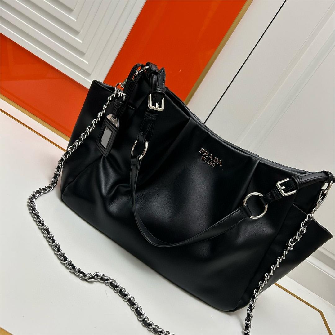 Prada-Small Fragrant Chain Used Bag