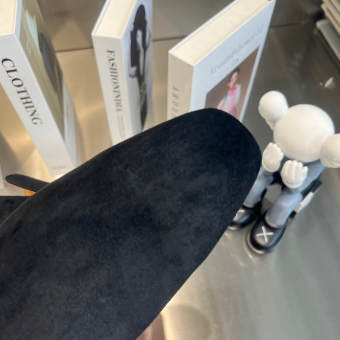 Christian Lubotin-Black Velvet Loafers