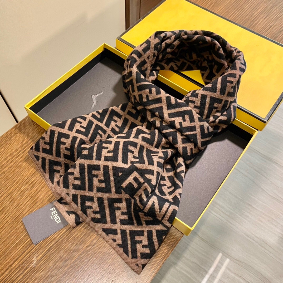Fendi-Cashmere Scarf