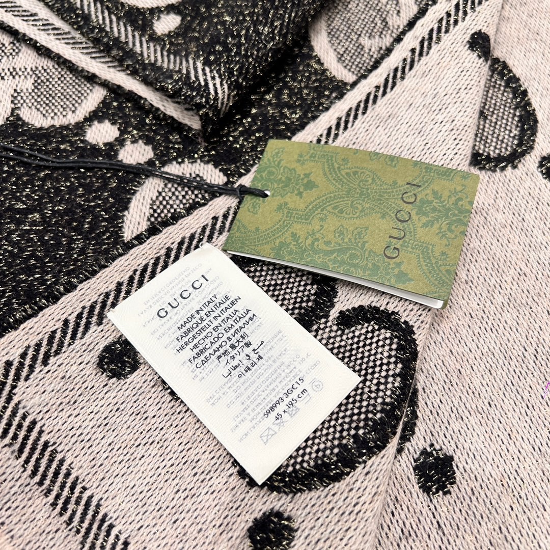 GUCCI-Jacquard gold and silver silk shawl