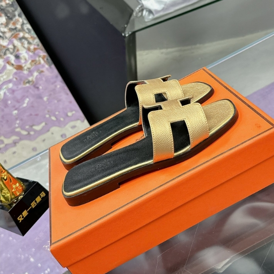 HERMES-Classic Flat Bottomed H Beach Sandals