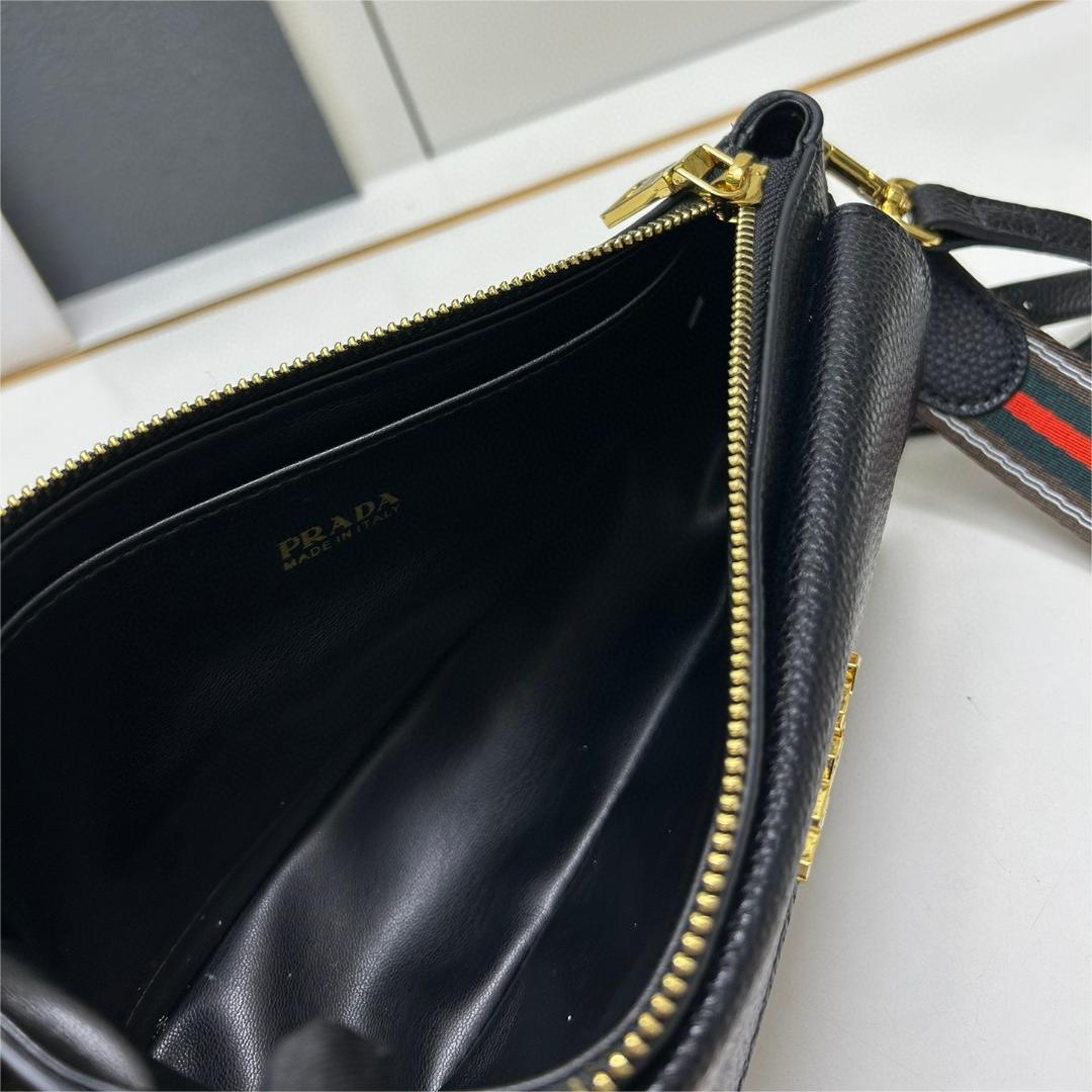 Prada-Flip zipper champion model
