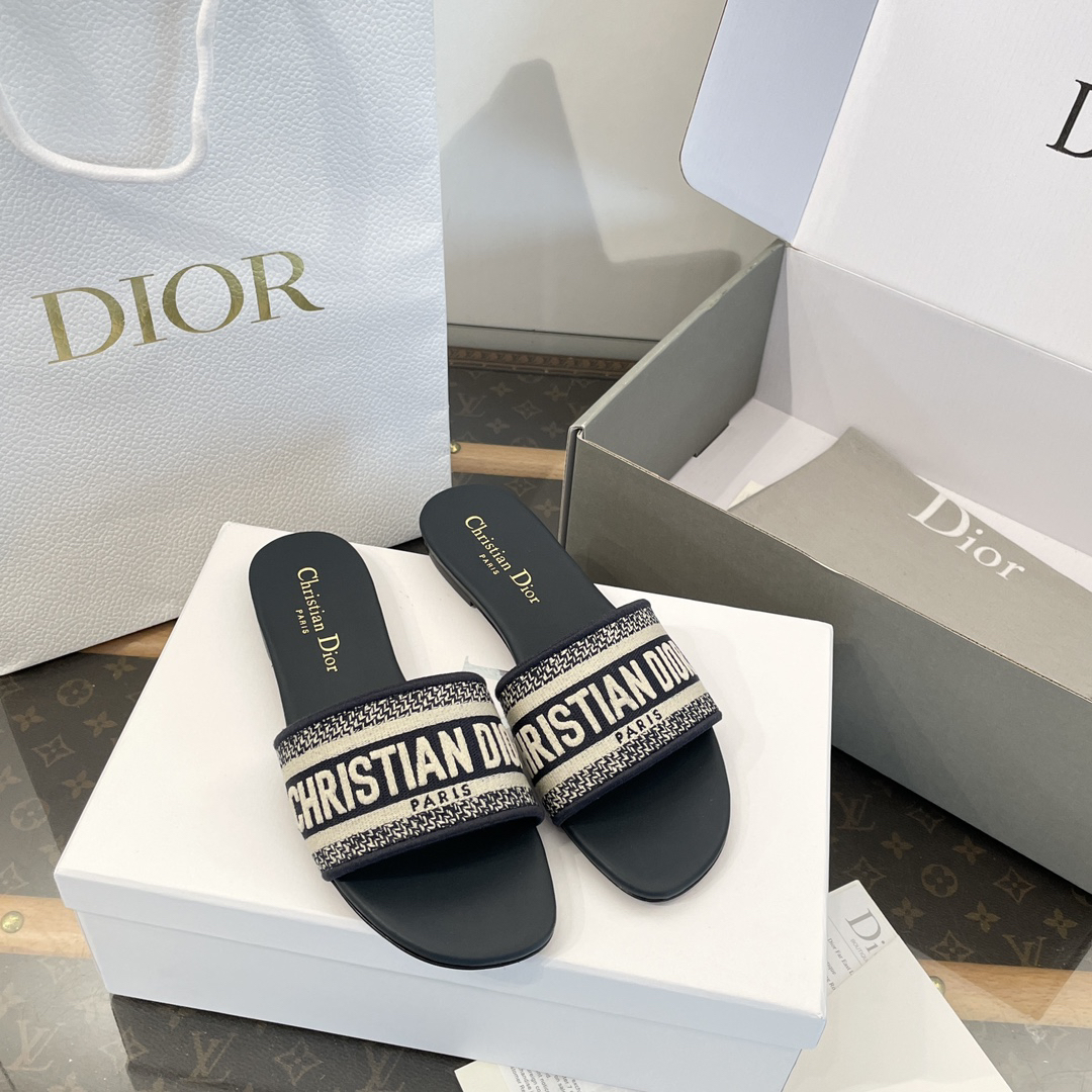 Dior-Embroidered flat sandals