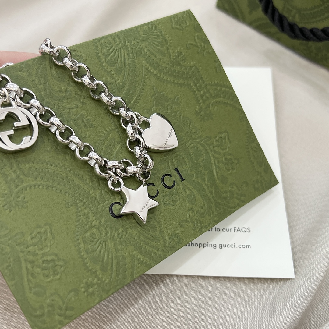 GUCCI-Double G Star Love Bracelet