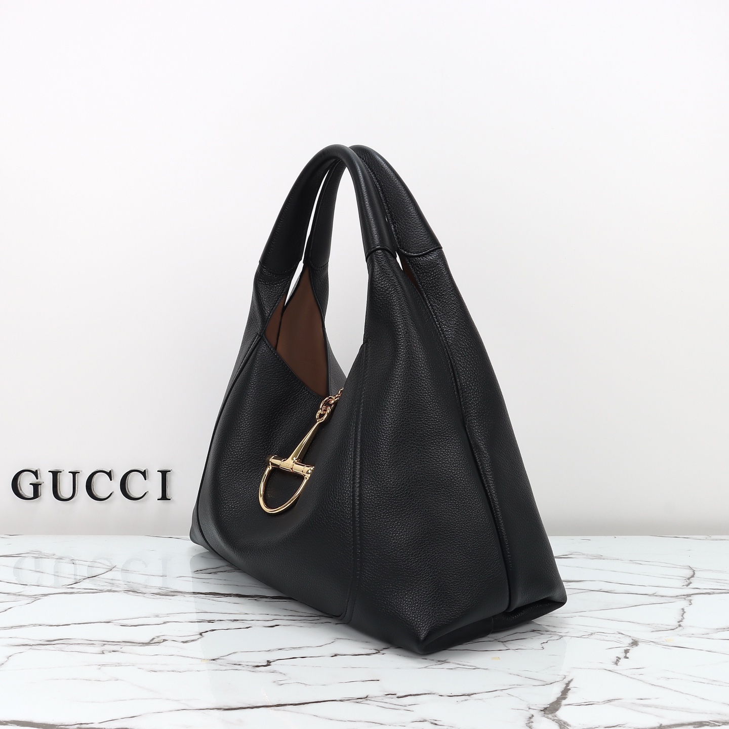 Gucci- Softbit series semi horseneck buckle leather bag