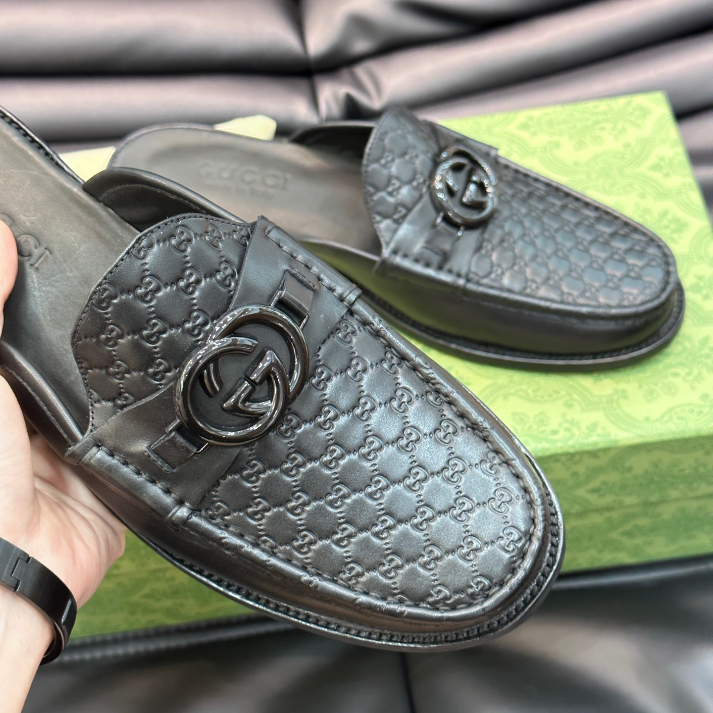 Gucci-Men's  slippers