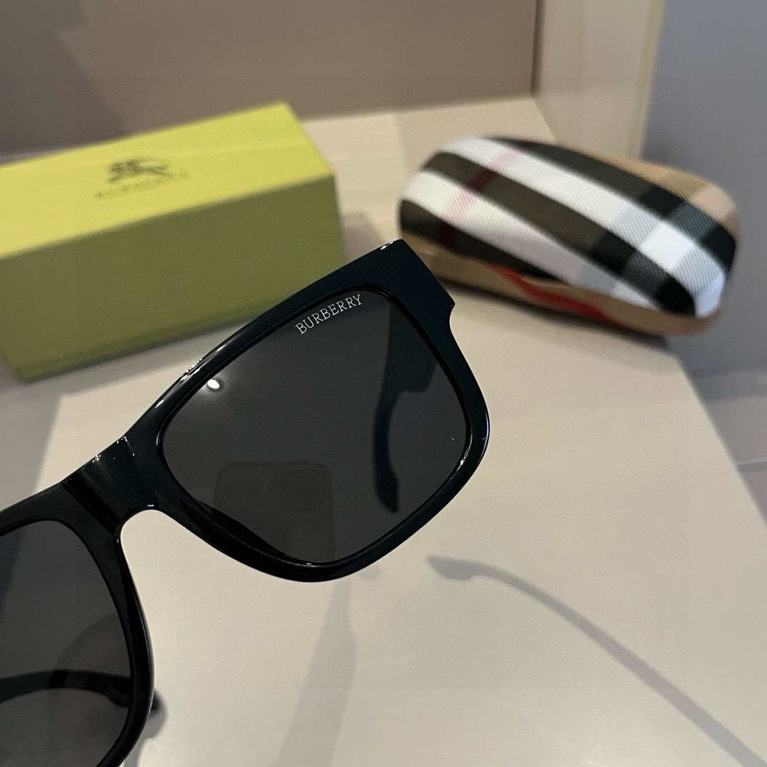 Burberry-2024 new all black cool style sunglasses