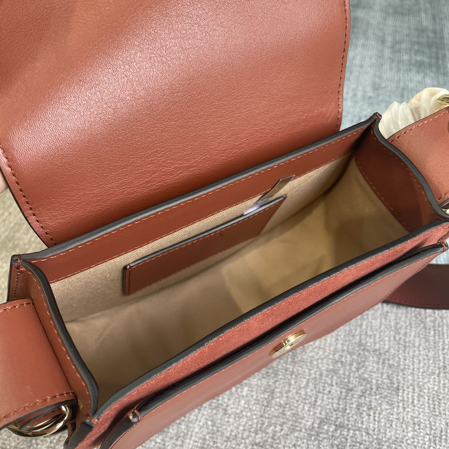 Chlo é - Tess Series Small Calf Leather Shoulder Bag Handbag