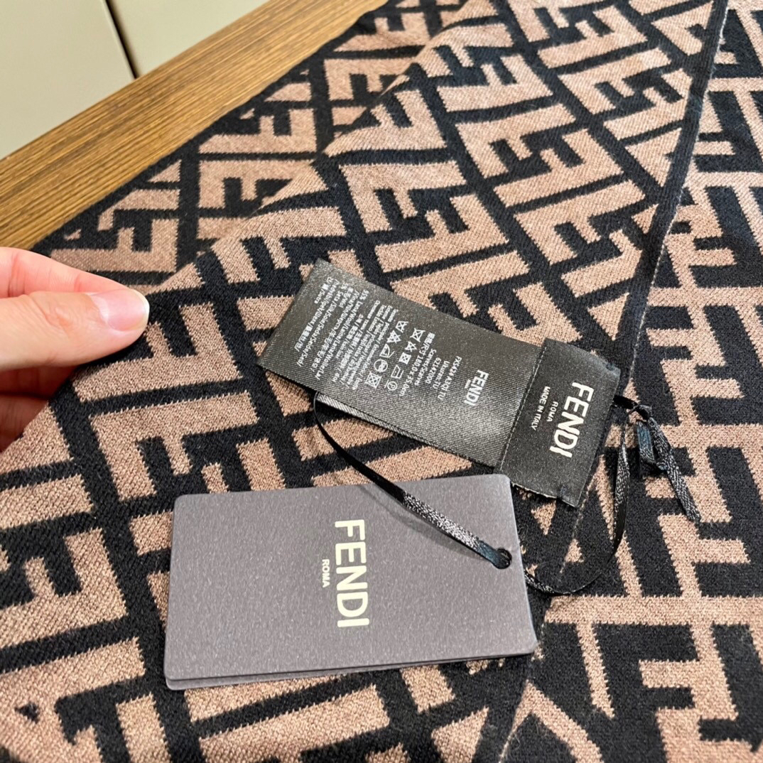 Fendi-Cashmere Scarf