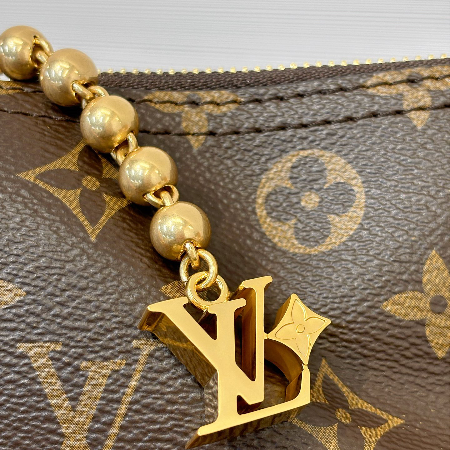 LV-Vagabond Hobo handbag