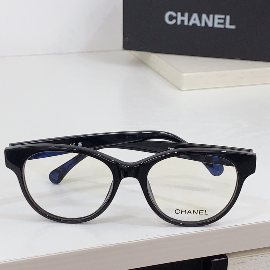 Chanel-Exquisite Eyeglass frames