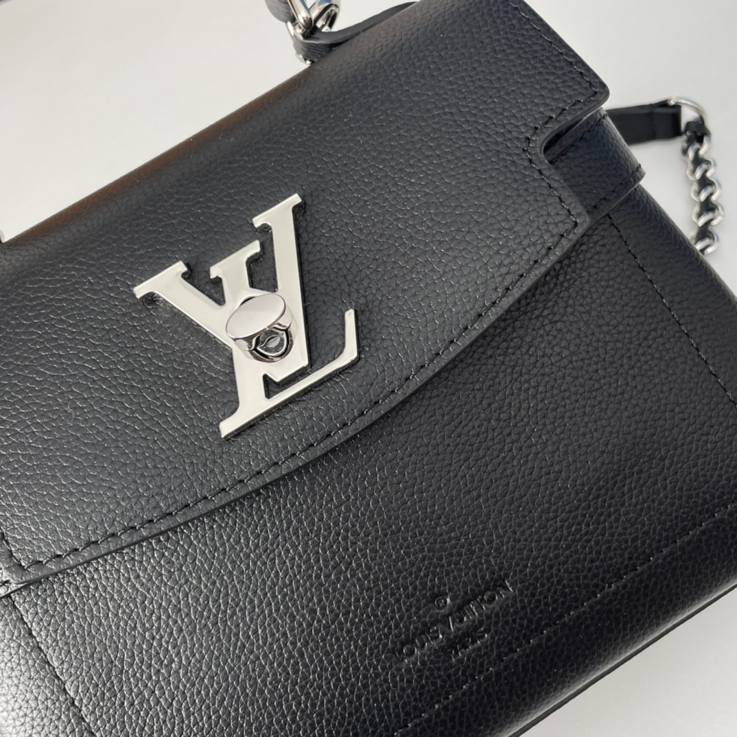 LV-LOCKME EVER Mini Black Handbag