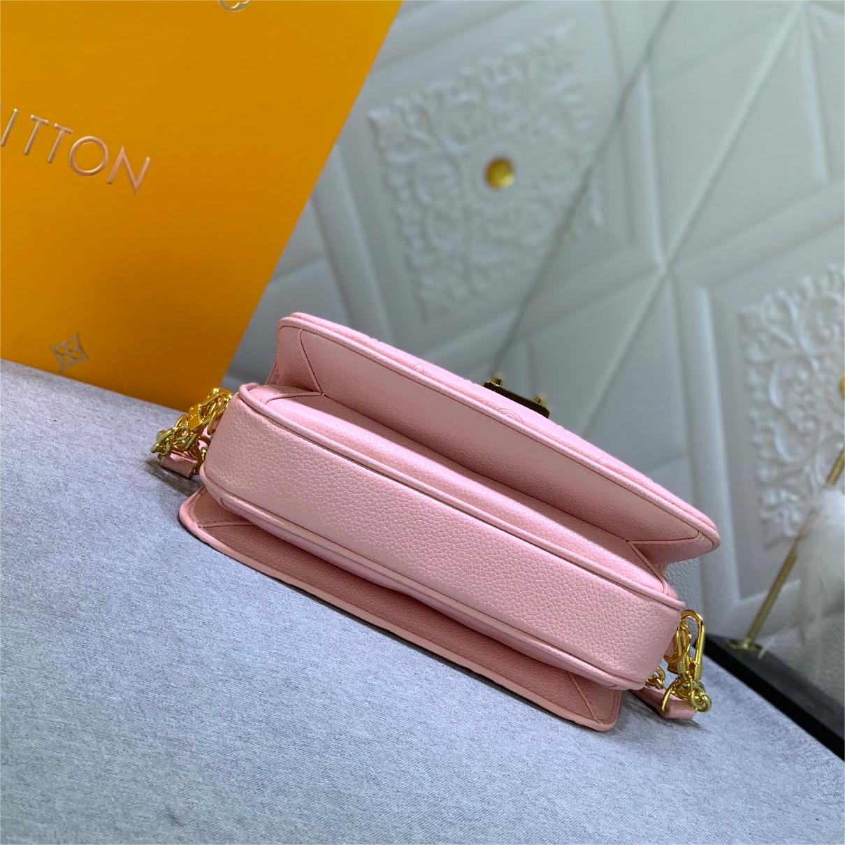 LV-Pochette Métis East West handbag