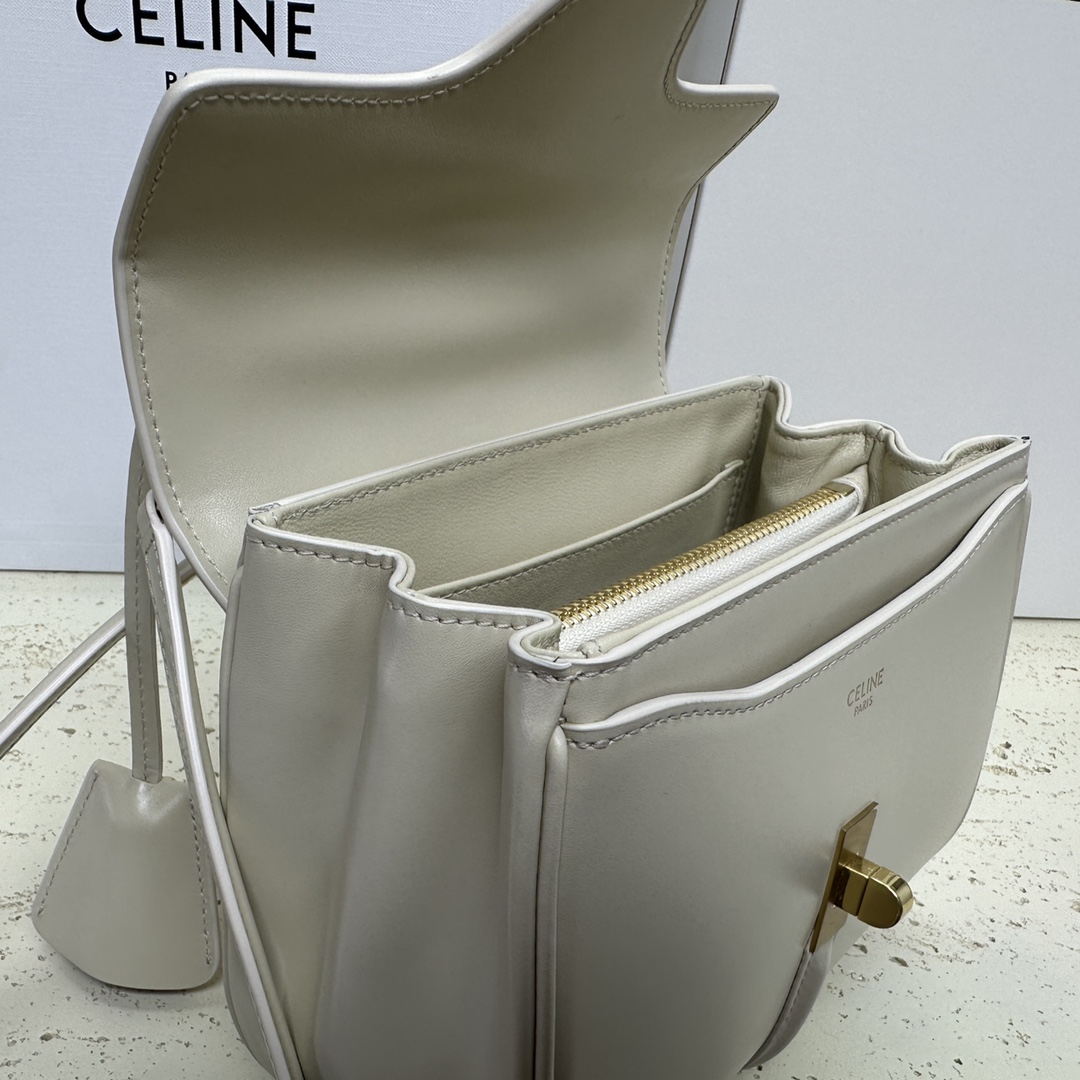 Celine-16 rue vivienne