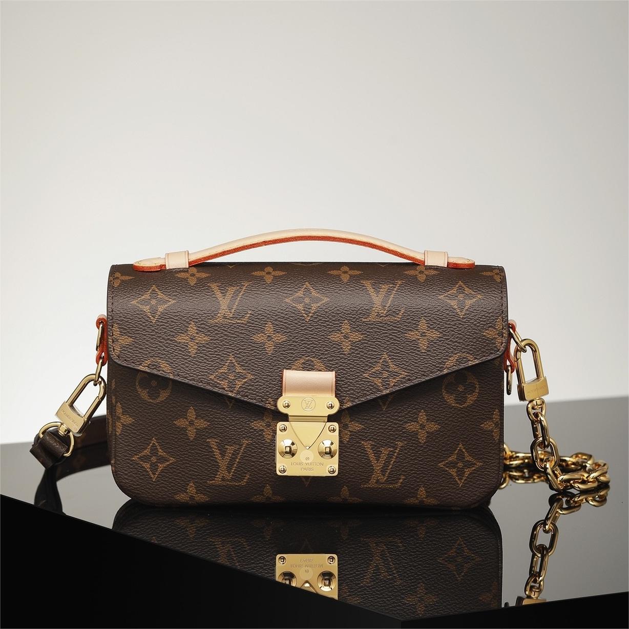 LV-Pochette Métis East West