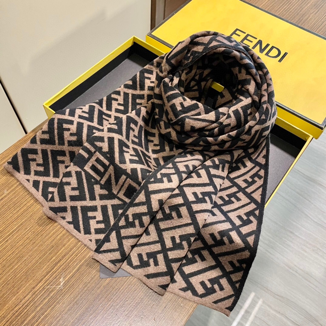 Fendi-Cashmere Scarf