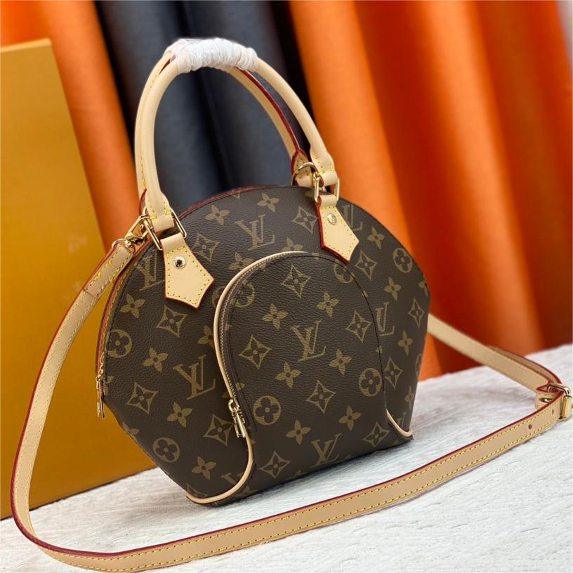 LV-Nicolas Ghesquière ellipse monogram