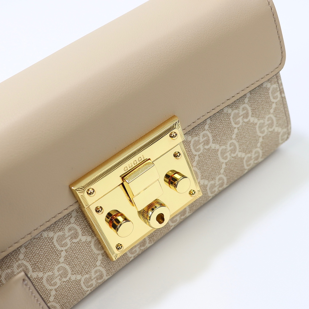 GUCCI-Padlock Lock Chain Bag