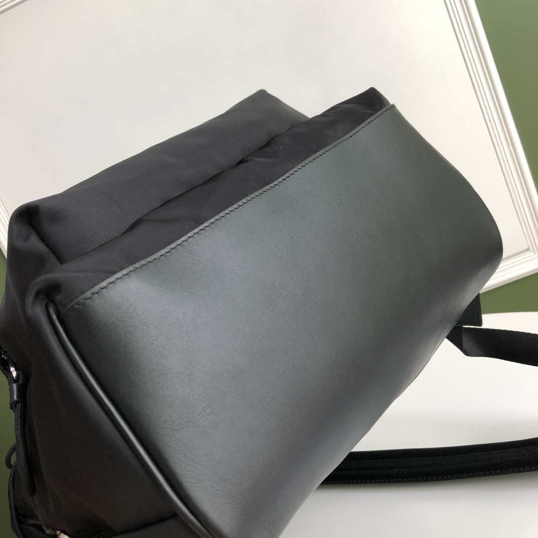 Burberry-Bur letter jacquard woven logo nylon backpack