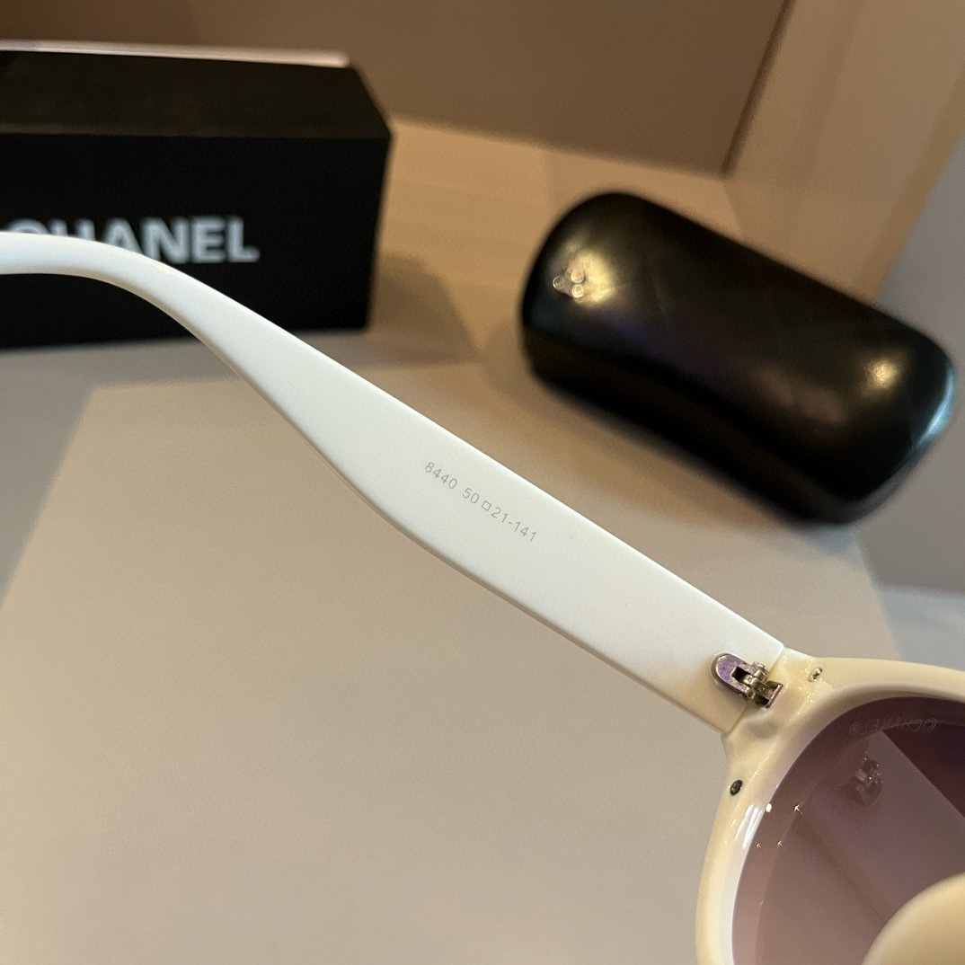 Chanel-Versatile Women's Cat Eye Sunglasses