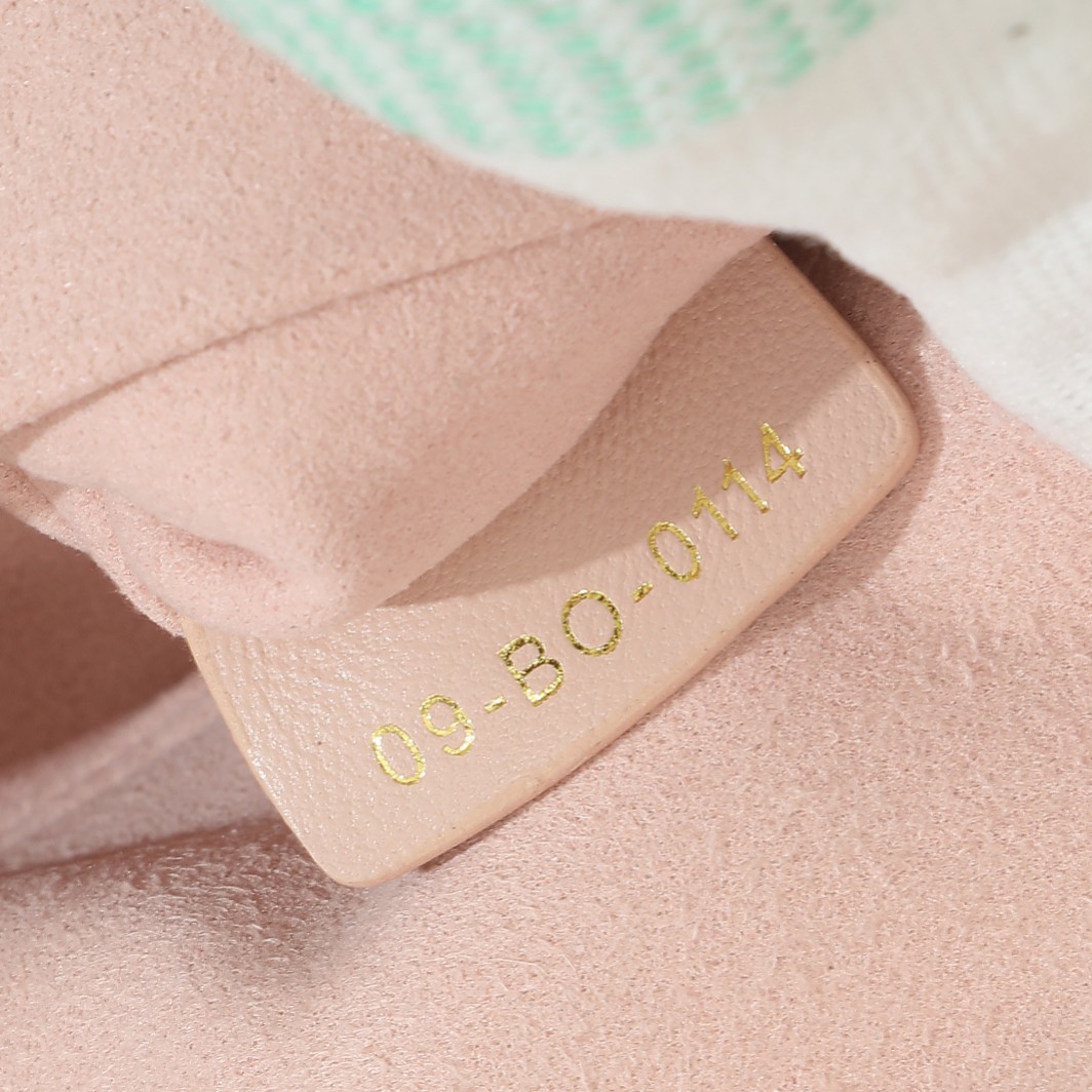 DIOR-Small Lady D-Joy handbag