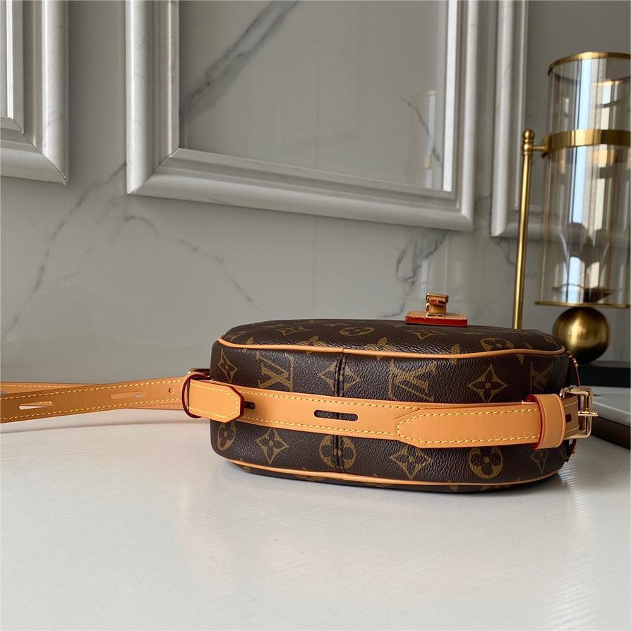 LV-Boite chaau m52294 Monogram