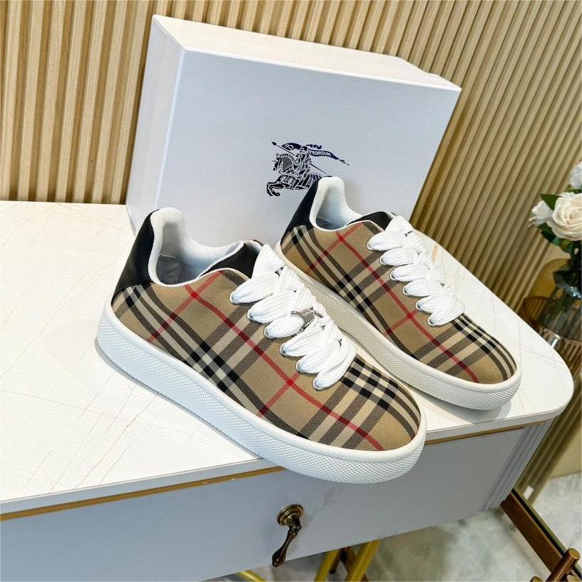Burberry-Casual Shoes