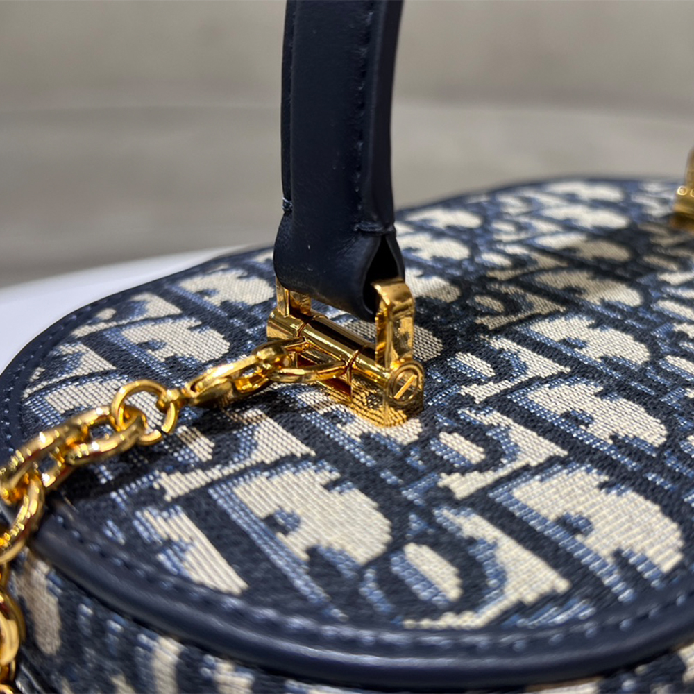 Dior-Montaigne Vanity-m928