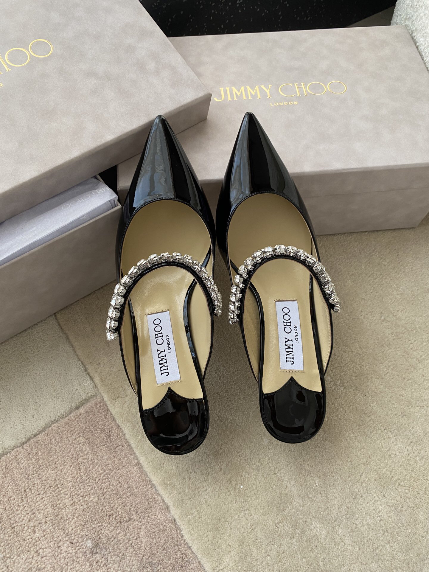 Jimmy Choo - Bing Pointed Toe Slip-On Slippers (6.5cm) for Women (Black)