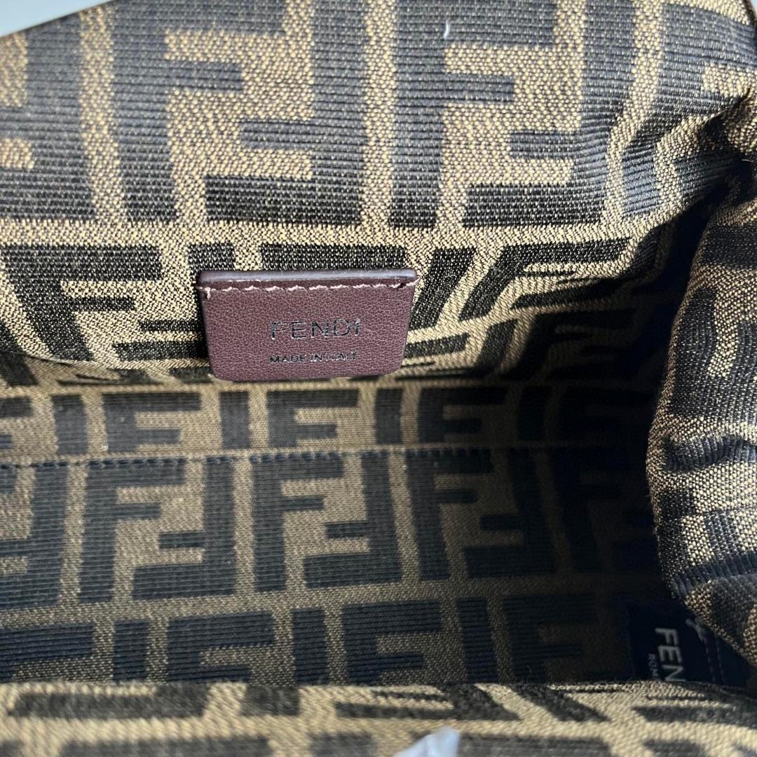 FENDI-𝐅𝐢𝐫𝐬𝐭