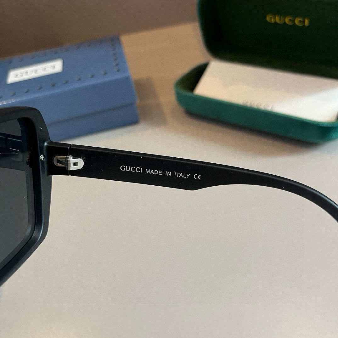 Gucci-unisex small box design sunglasses with a sense of design