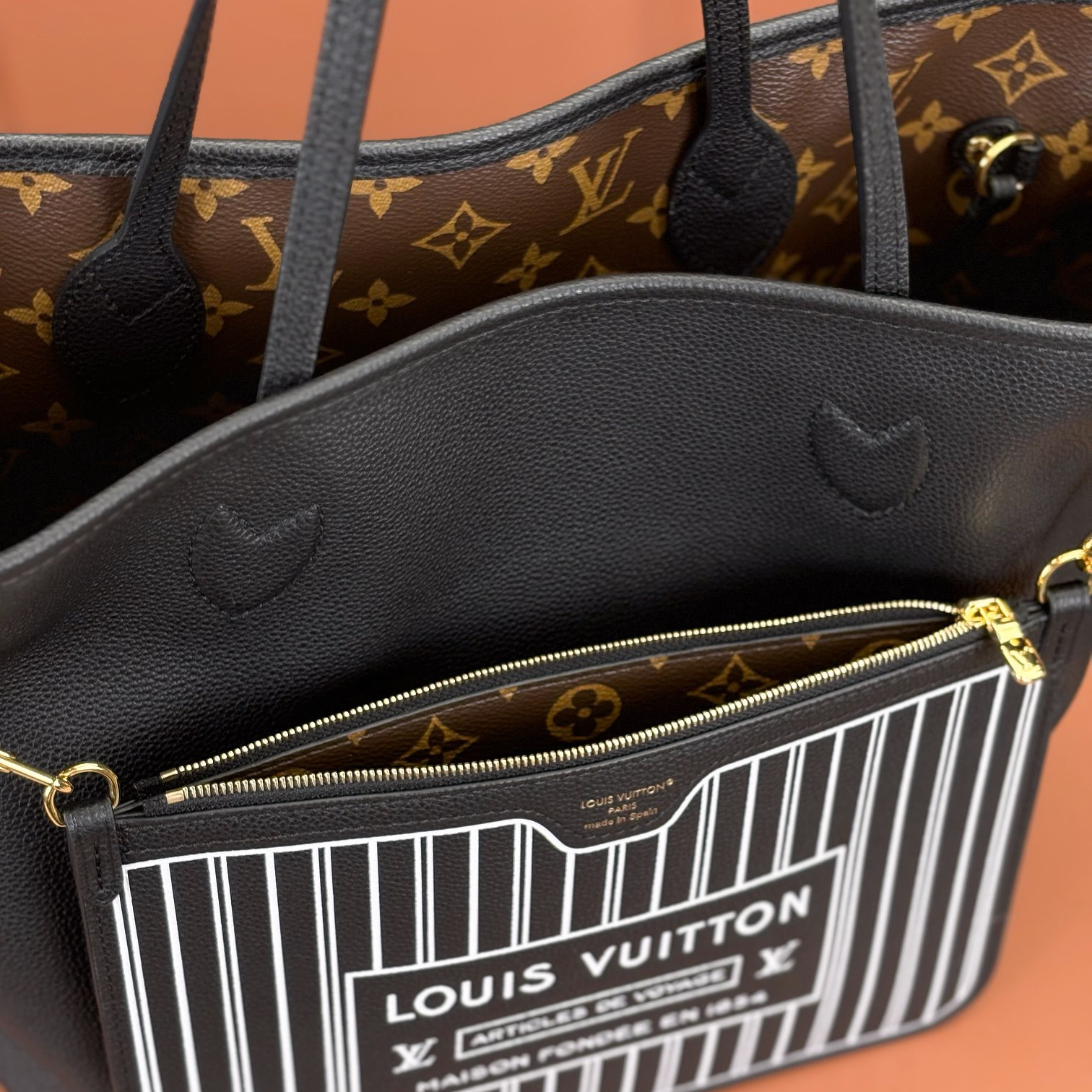 LV - Medium Handbag