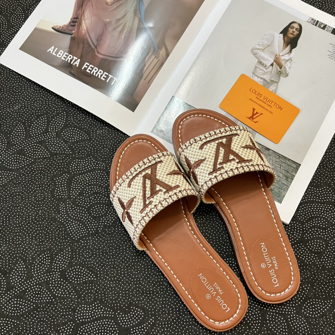 LV-Classic embroidery flat bottomed mop in early spring