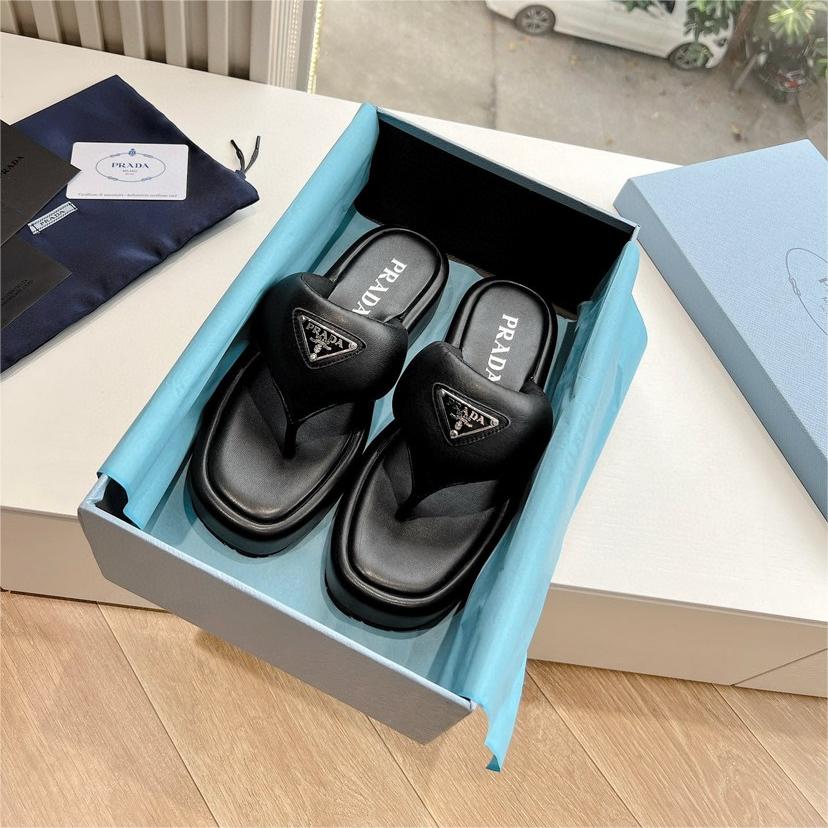 Prada-Soft soled leather flip flops sandals