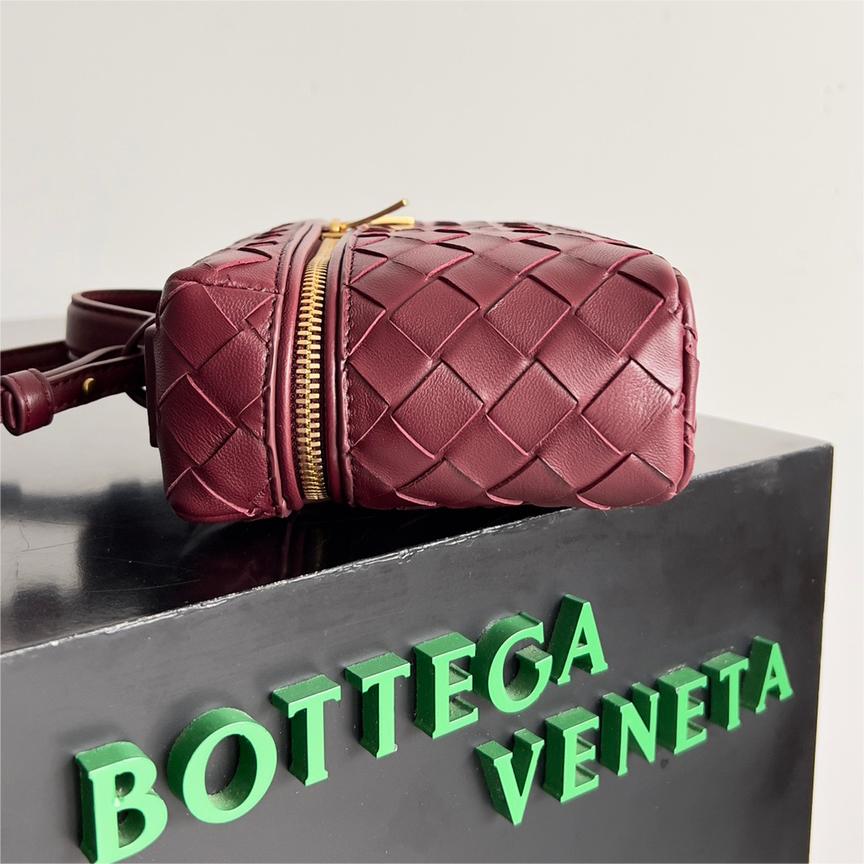 Bottega Veneta-Rope Makeup Bag
