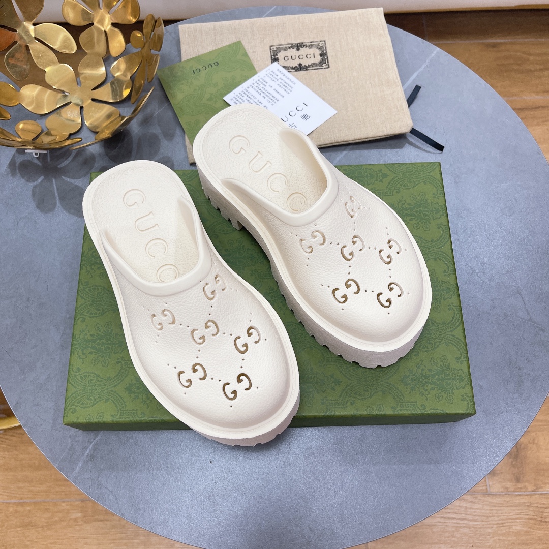 GUCCI-Punched carved hole shoes