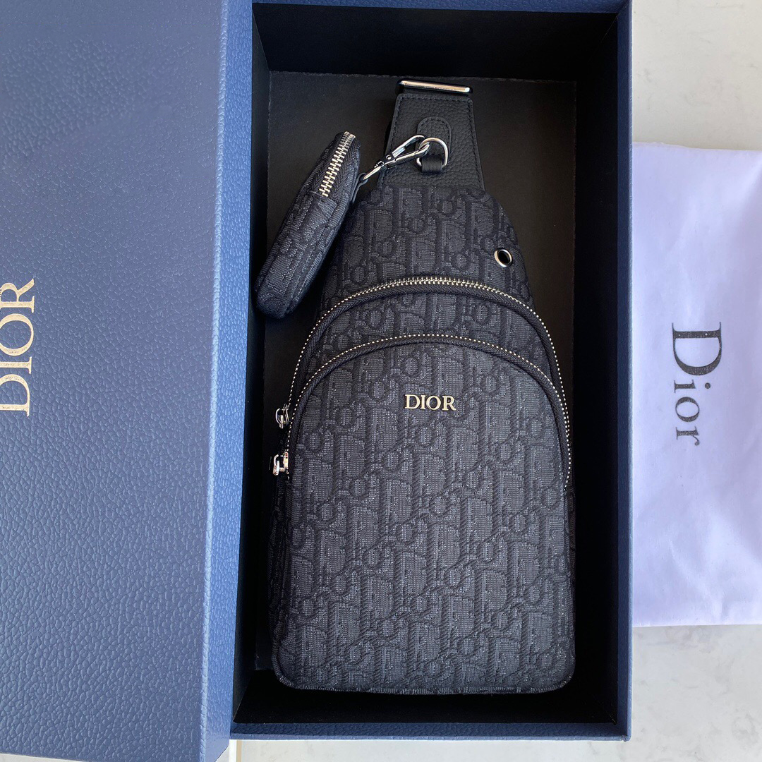 Dior-Men's Chest Bag