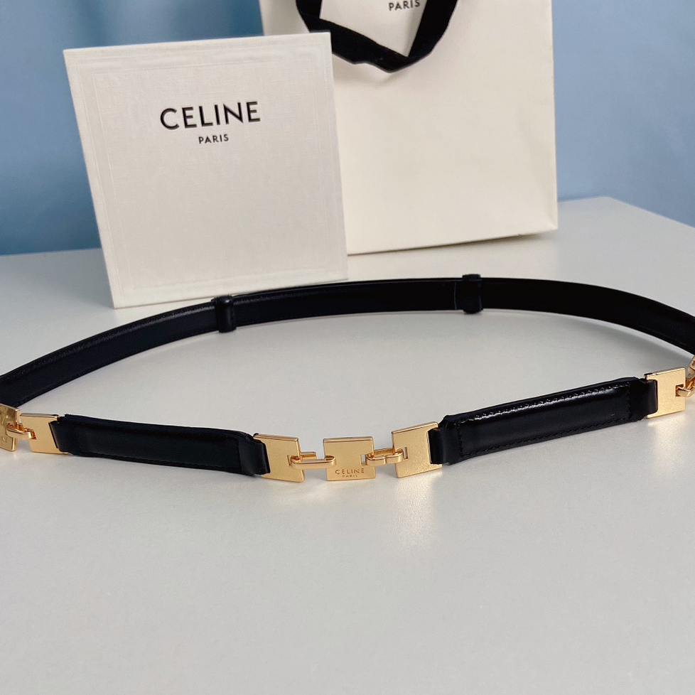 CELINE - Taurillon Leather Belt