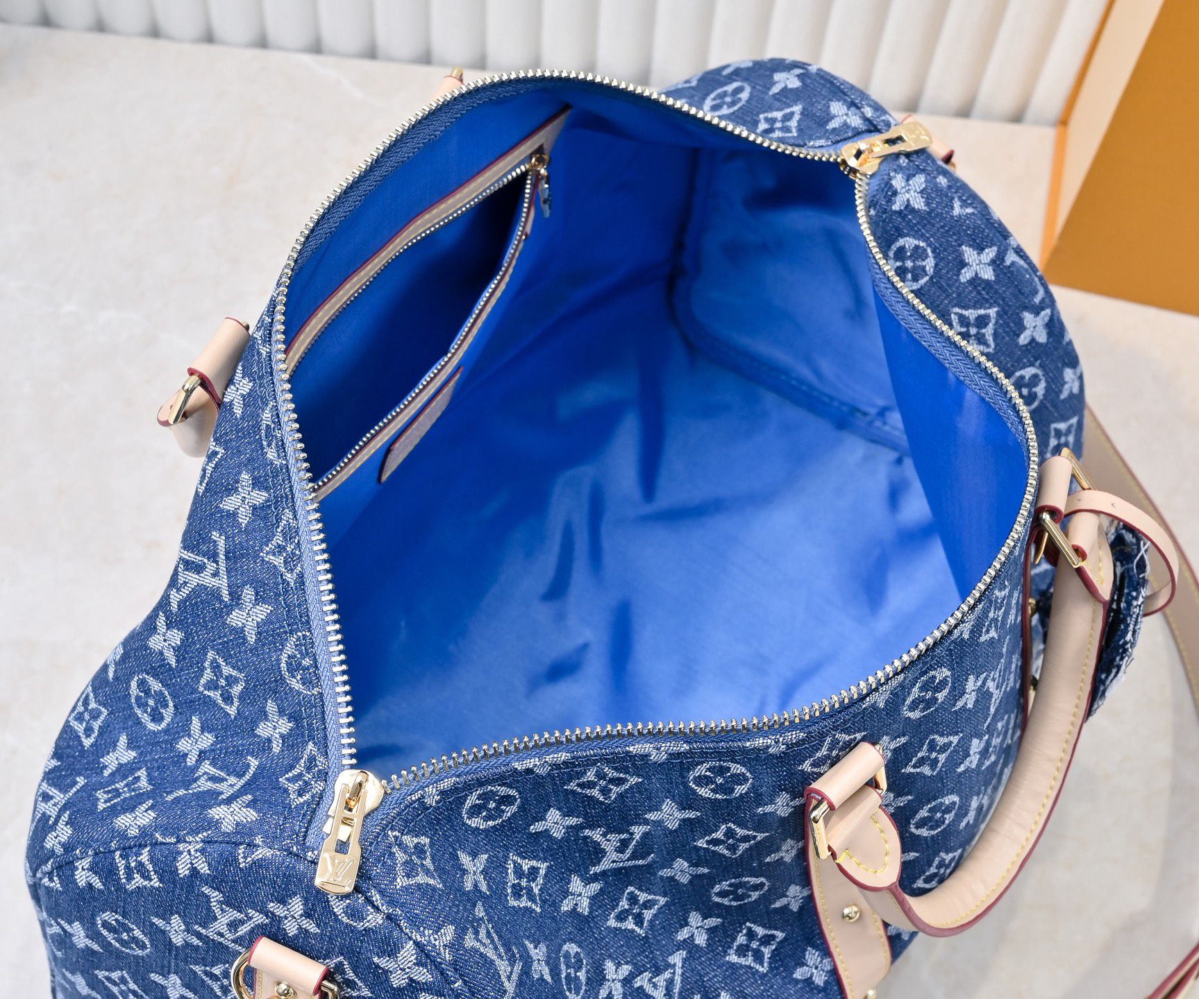 Louis Vuitton - Keepall Bandoulière 45 Travel Hand Shoulder Bag