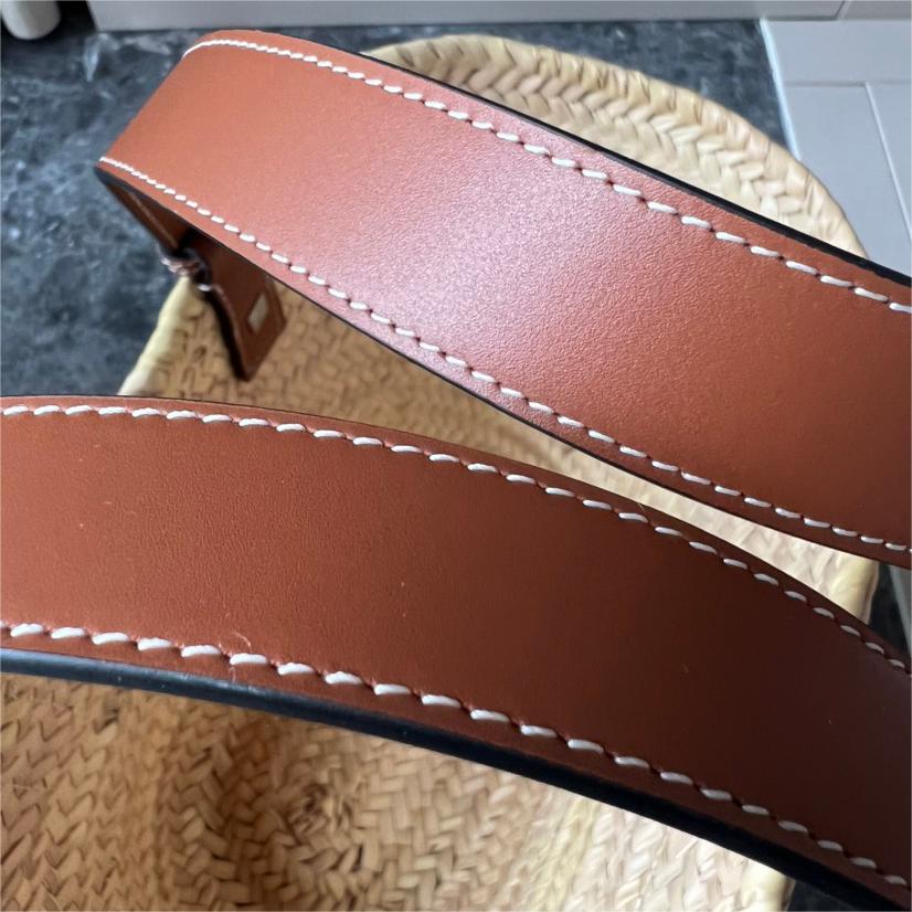 LOEWE-Palm leaf and cowhide leather Basket handbag