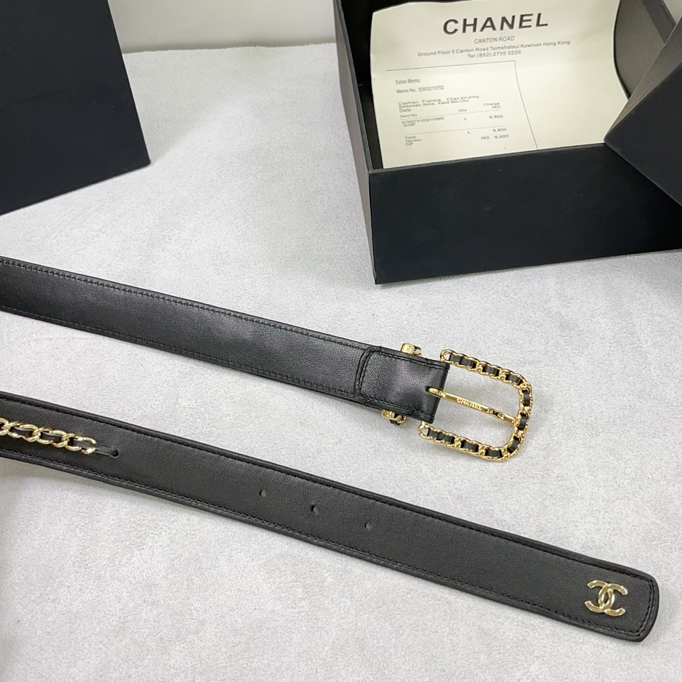 CHANEL-Cowhide Belt