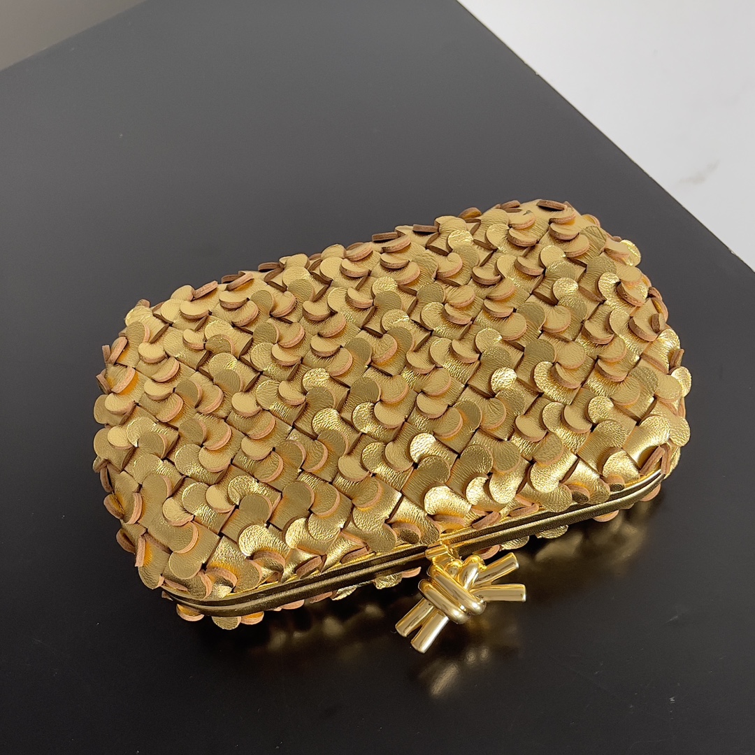 BV-Metallic Woven Evening Bag