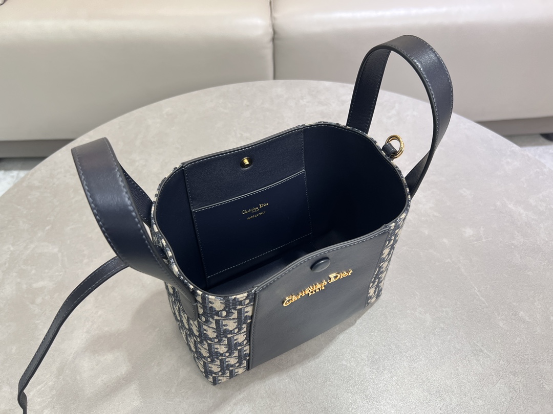 DIOR - Signature Bucket Cowhide Leather Bucket Shoulder Crossbody Hand Bag Small Black