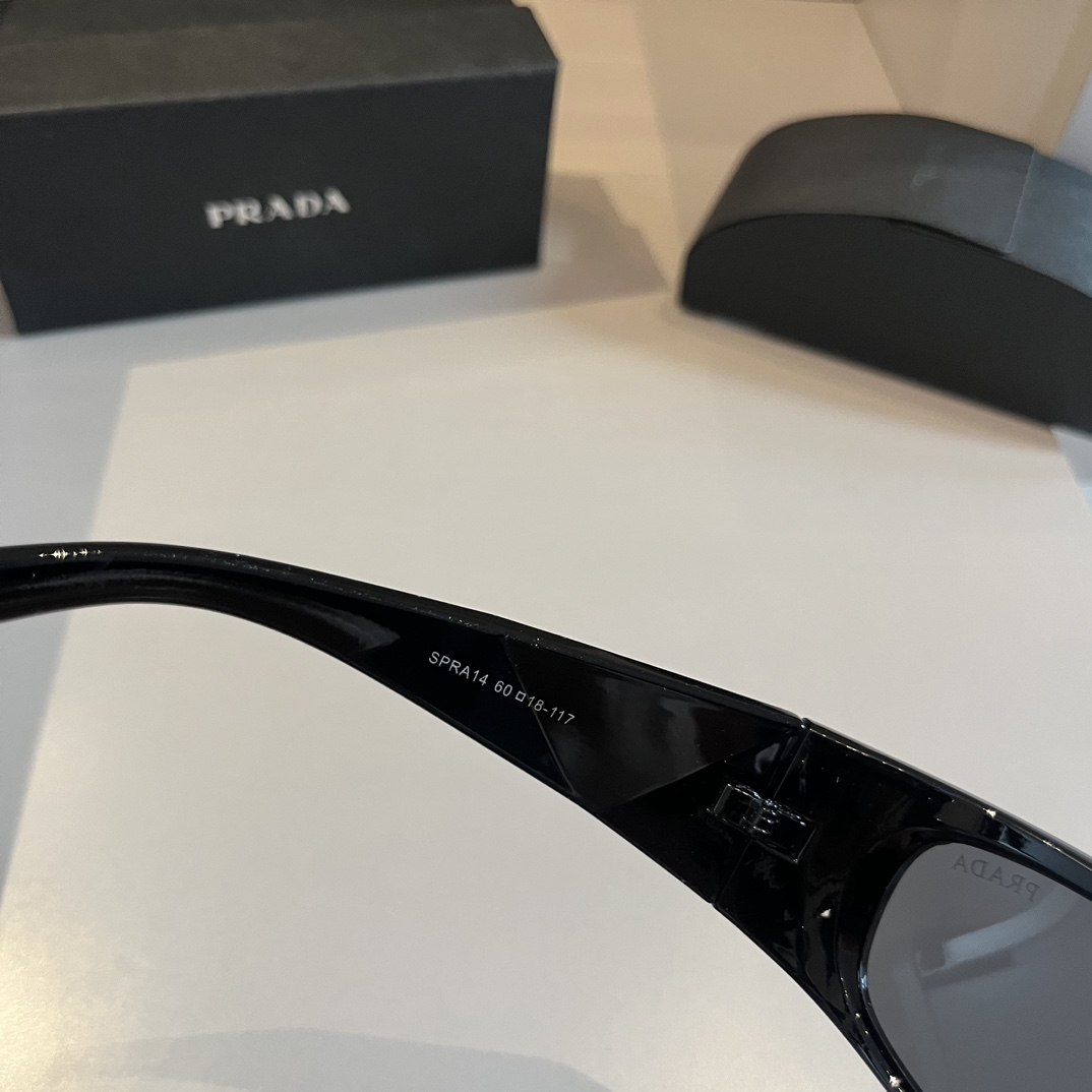 Prada-unisex versatile classic sunglasses