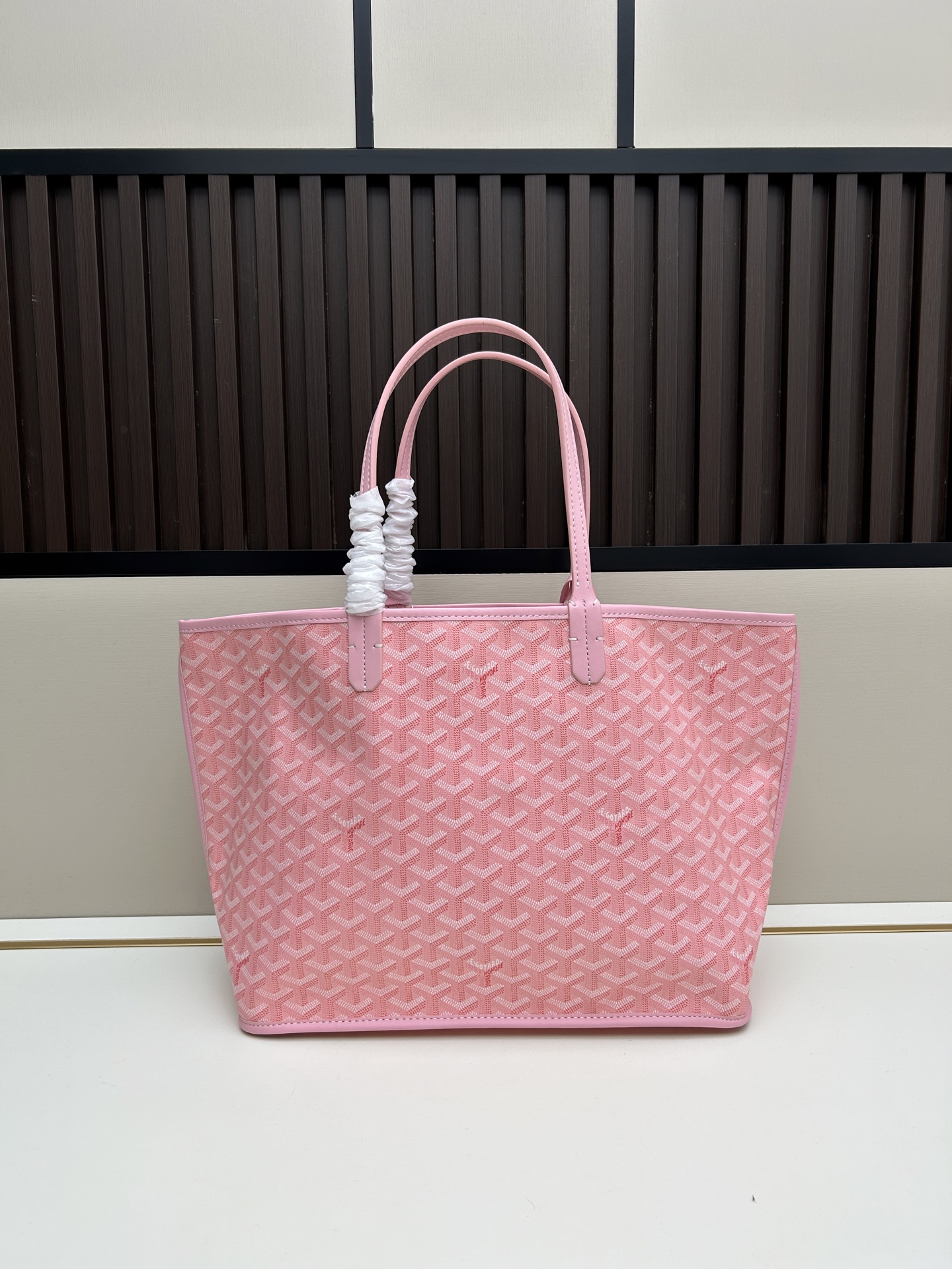 GOYARD - Saint Louis Pink Shopping Bag